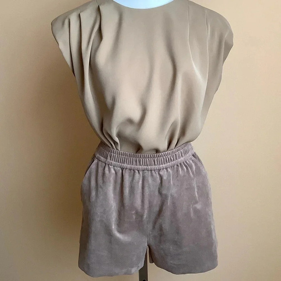WILFRED FREE Tan Faux Suede Bloomer Shorts Size S - Picture 2 of 11